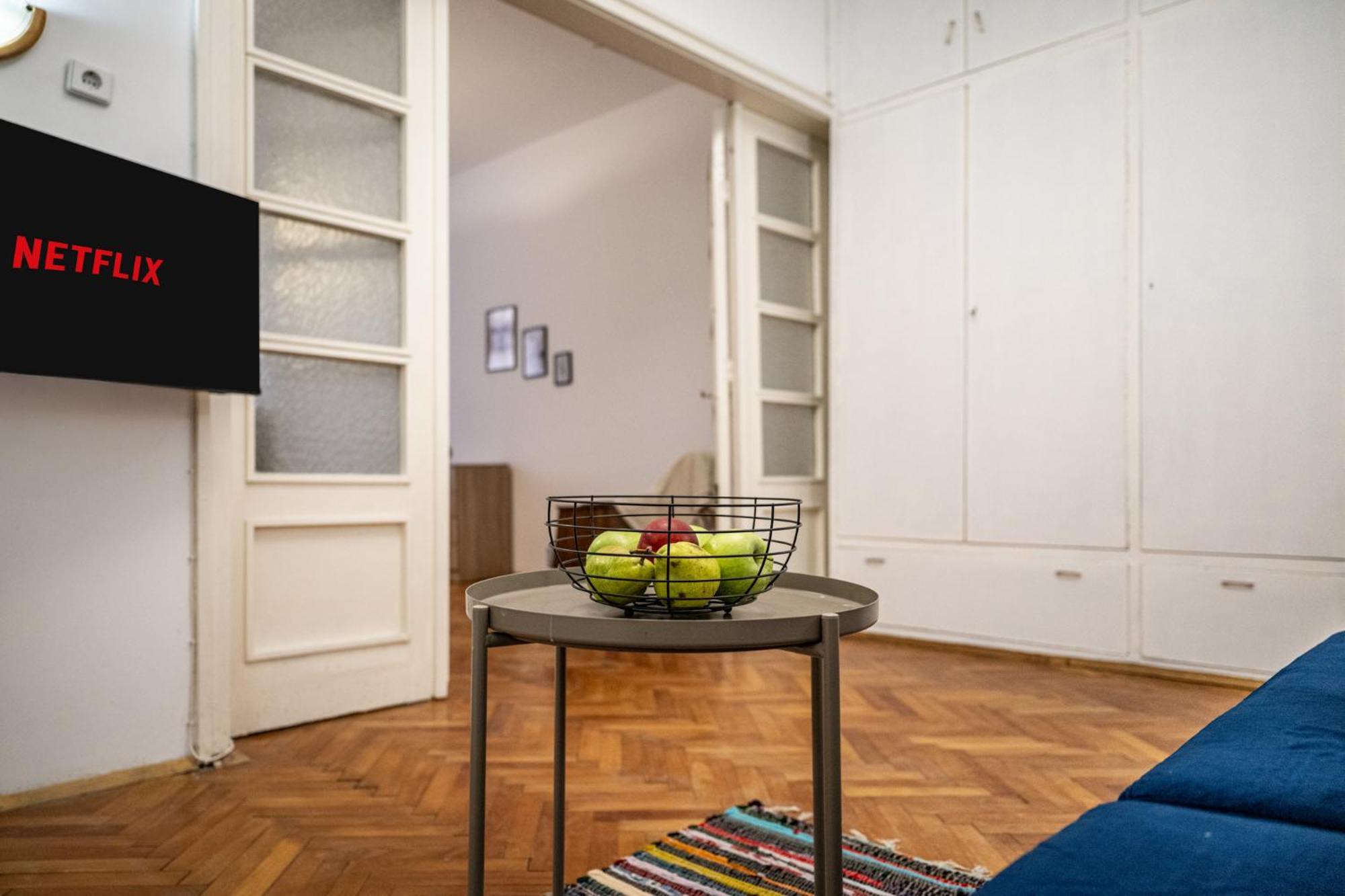 Lovely Art Apartment - Victory Varna Eksteriør bilde